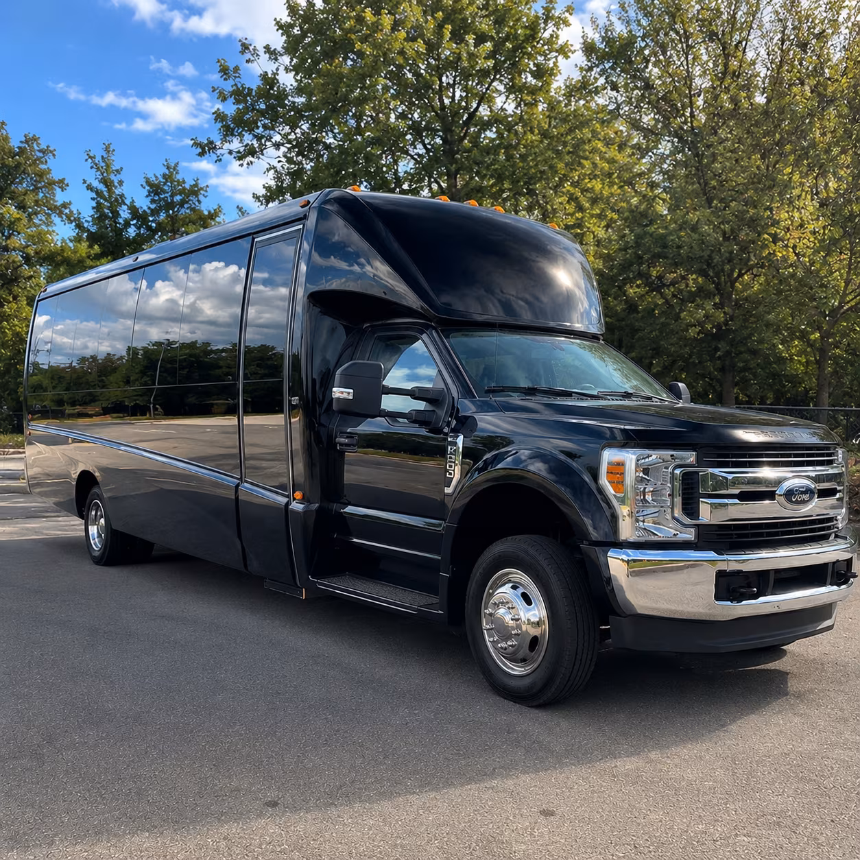 bell gardens private airport shuttle bus rentals in bell gardens