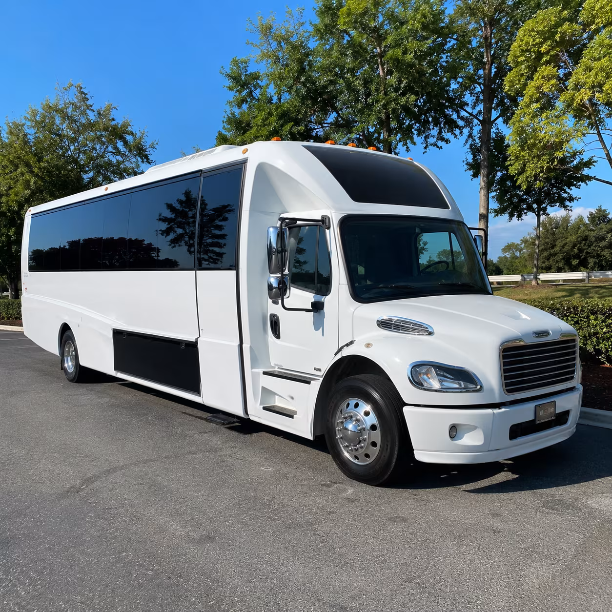 bicycle hotel casino commerce casino lynwood party bus rental