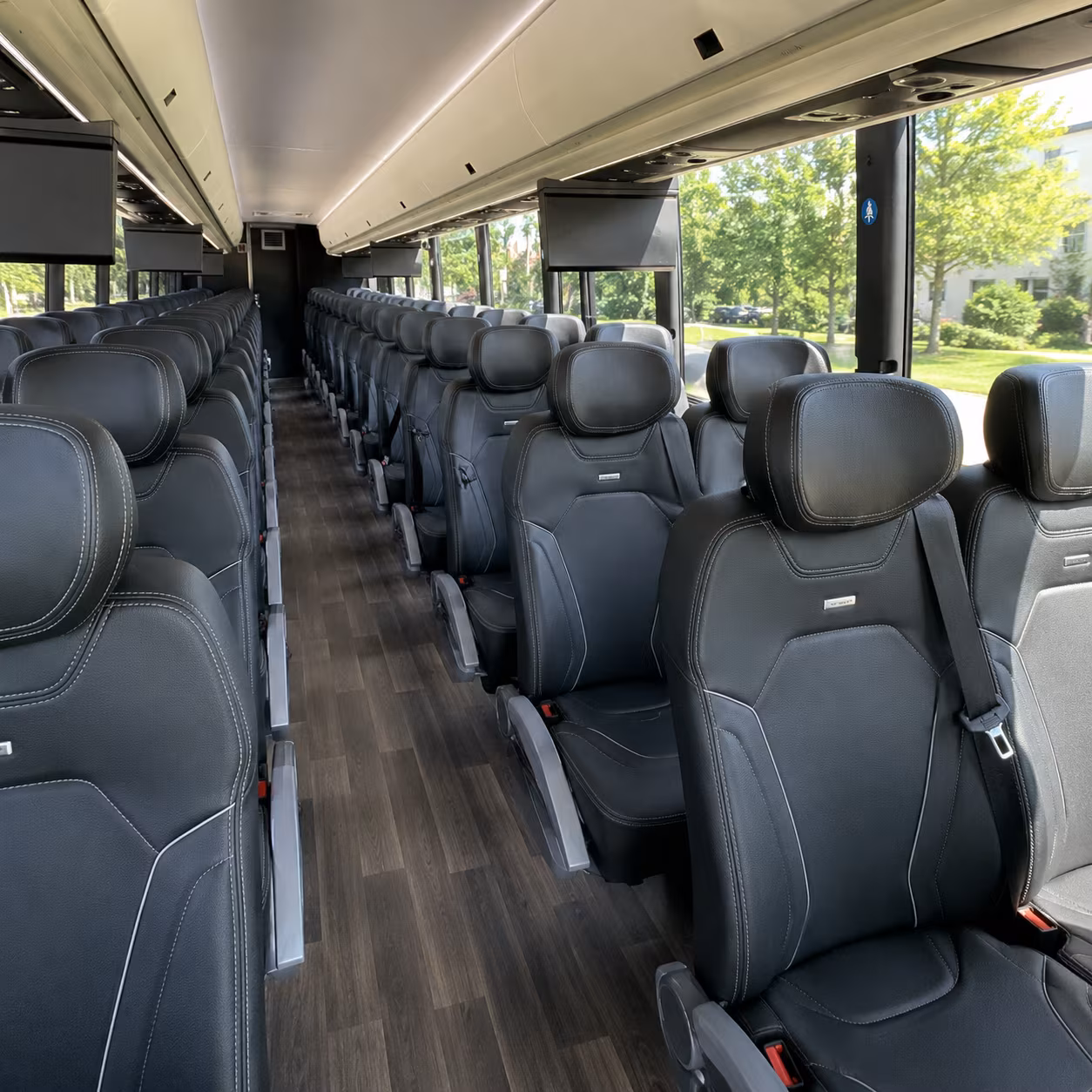 find a daily employee shuttle route that works for your lynwood area business
