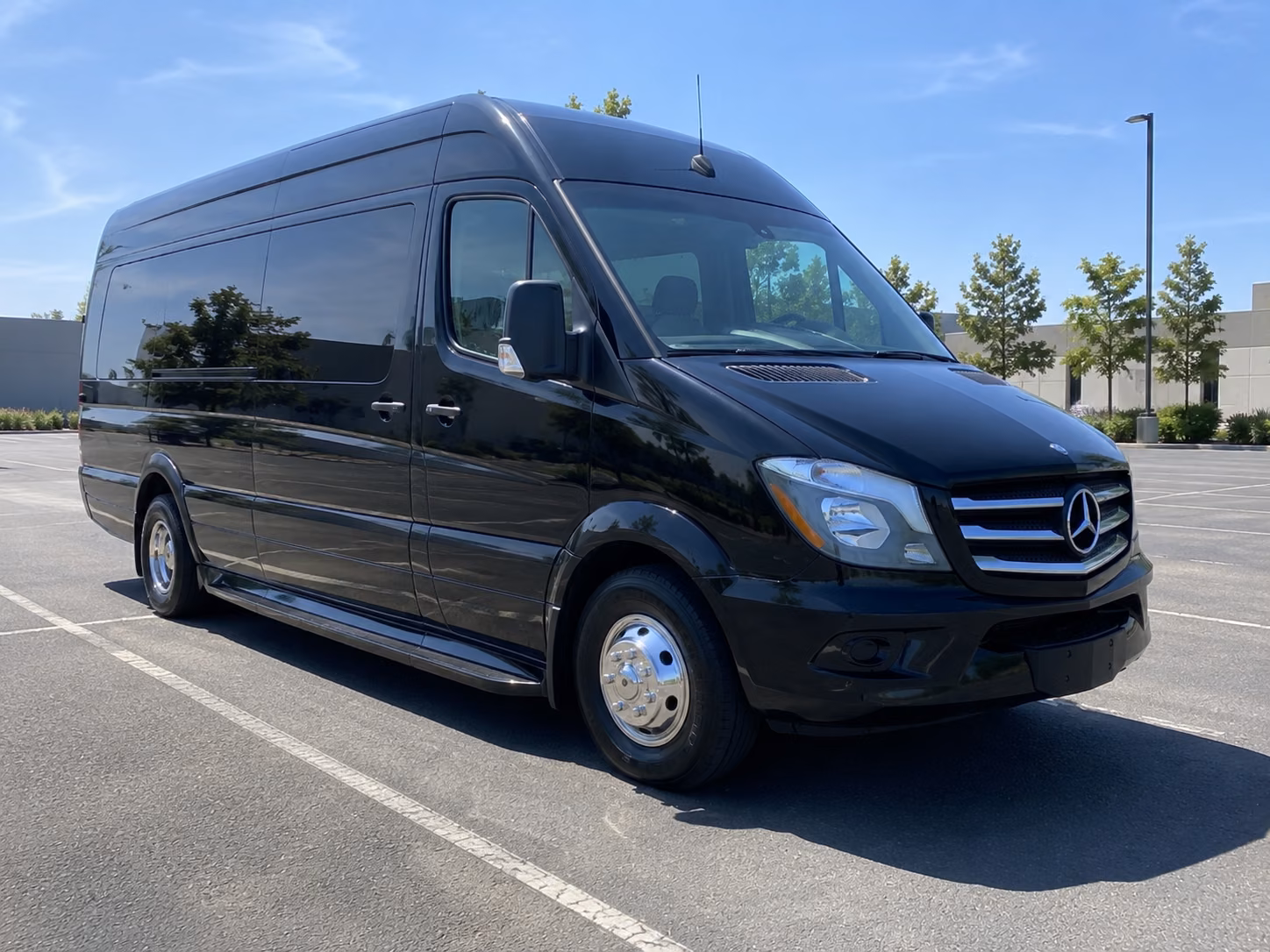 lynwood long distance transportation onboard seating