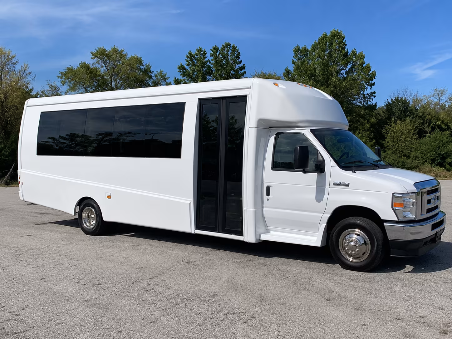 paramount bus rentals
