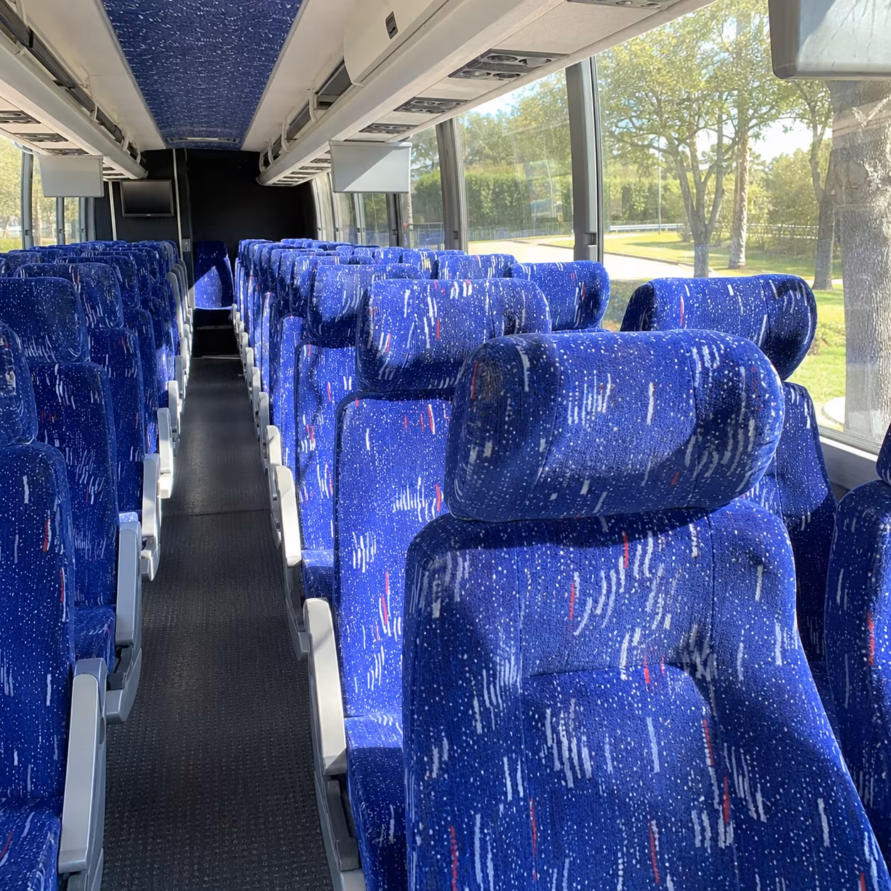 paramount reliable paramount school field trip charter bus rentals
