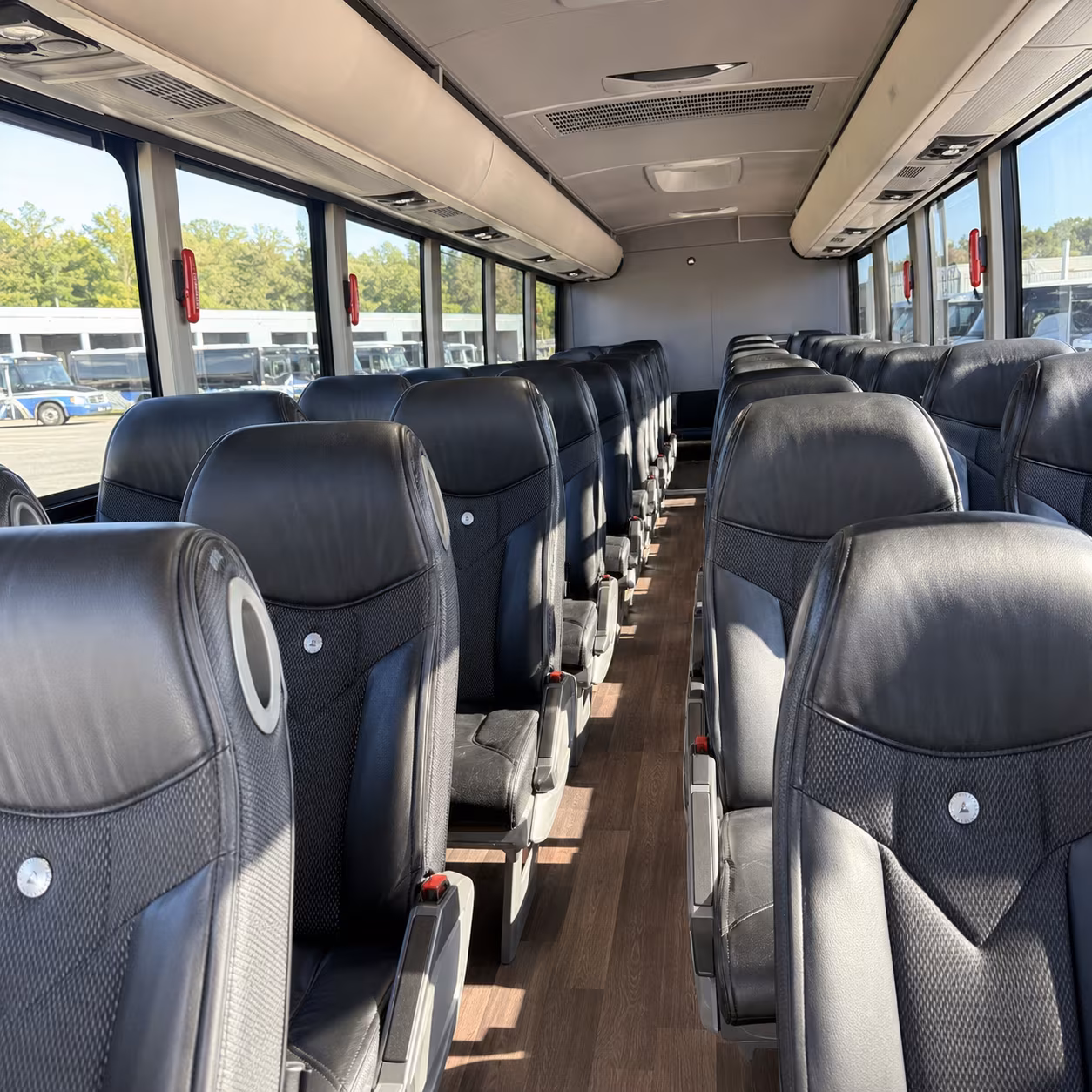 shuttle your team between lynwood and lax without the gridlock